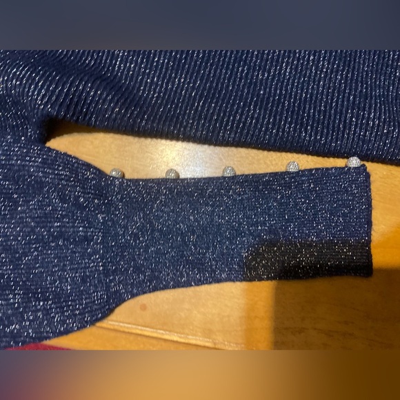 NWOT Ladies L Vila Milano Glittery Sweater - Picture 2 of 15